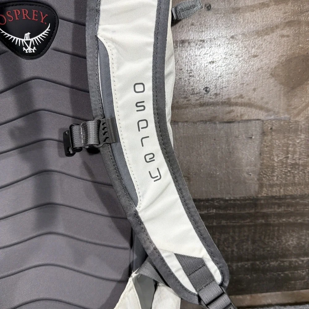 Osprey Karve 6 Backpack H2O Gray & White Sports Hiking